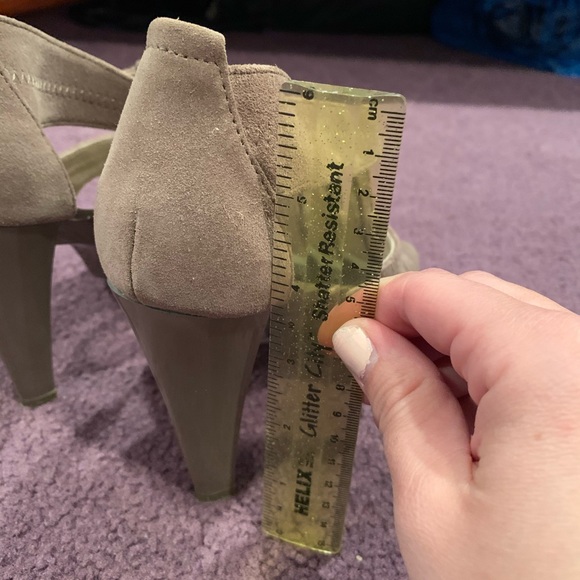 Michael Kors Zipper heel - Picture 4 of 8